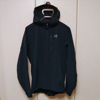 アークテリクス(ARC'TERYX)のARC'TERYX Sigma SL Anorak Sサイズ(登山用品)