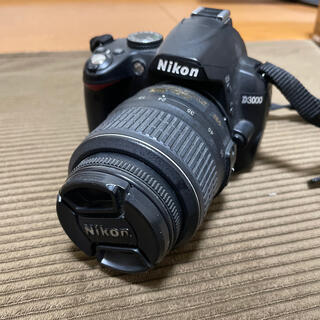 ニコン(Nikon)のNikon一眼レフカメラ D3000キット(デジタル一眼)