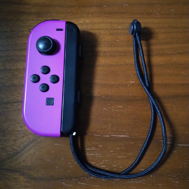 Nintendo Switch(ニンテンドースイッチ)の【ジャンク】Switch　ジョイコン　左　パープル エンタメ/ホビーのゲームソフト/ゲーム機本体(その他)の商品写真