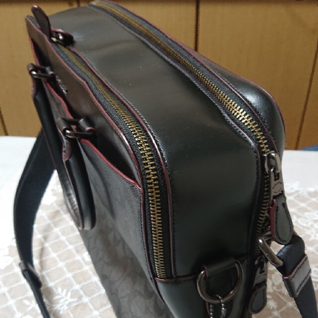 COACH(コーチ)のCOACH バック メンズ  ビジネス  F79974【新品・正規品】 メンズのバッグ(ショルダーバッグ)の商品写真