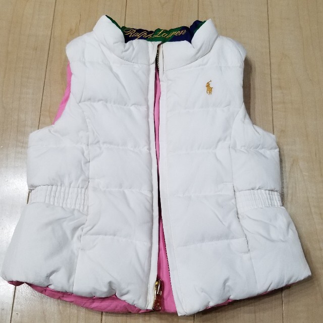 Ralph Lauren(ラルフローレン)のラルフローレン　リバーシブルダウンベスト　24M  キッズ/ベビー/マタニティのキッズ服女の子用(90cm~)(ジャケット/上着)の商品写真