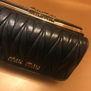 ミュウミュウ(miumiu)のmiu miu 財布(財布)