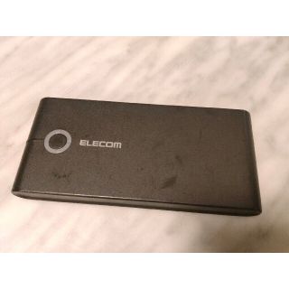 エレコム(ELECOM)のモバイルバッテリー　7000mAh(バッテリー/充電器)