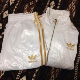 アディダス(adidas)の＊adidasジャージ 上下＊(ルームウェア)