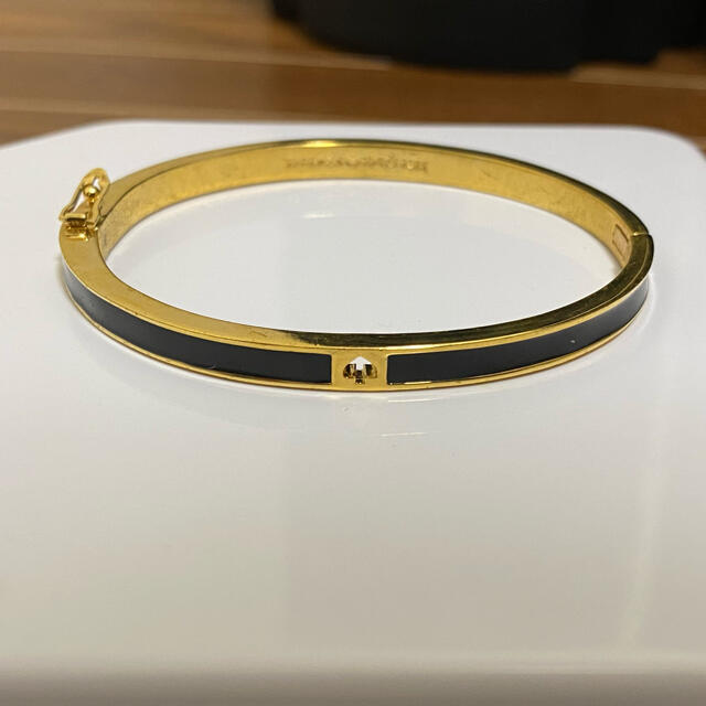 kate spade new york(ケイトスペードニューヨーク)のkate spade ケイトスペード　バングル　スペード レディースのアクセサリー(ブレスレット/バングル)の商品写真