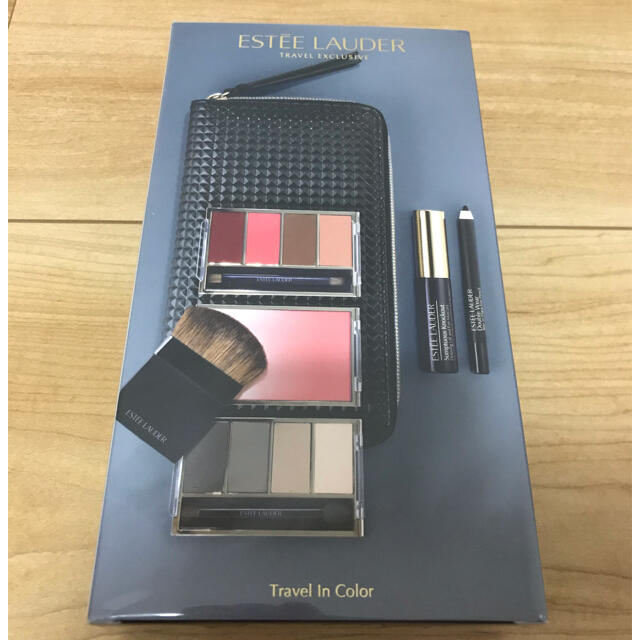 【未開封】ESTEELAUDER メイクパレット ポーチ付き