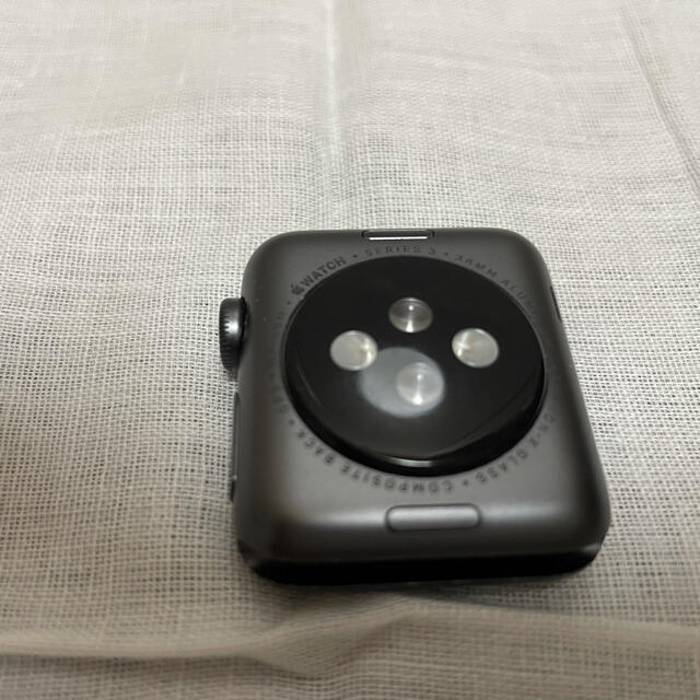 Apple Watch(アップルウォッチ)のアップルウォッチ　シリーズ 3 GPS 38mm メンズの時計(腕時計(デジタル))の商品写真