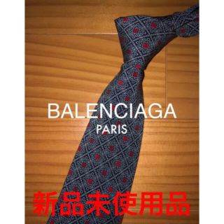 バレンシアガ(Balenciaga)の最終値下げ　新品未使用　バレンシアガ　ネイビー総柄　プリントタイ(ネクタイ)