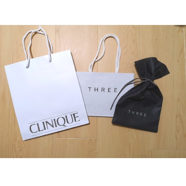 THREE(スリー)のショッパー&ラッピング<THREE、CLINIQUE> レディースのバッグ(ショップ袋)の商品写真