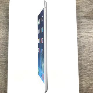 アイパッド(iPad)のiPad  wi-fi 16GB silver(タブレット)