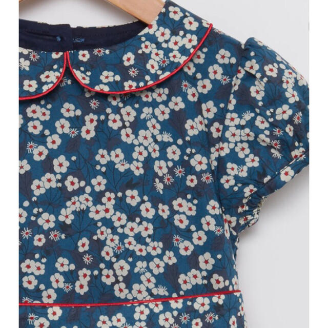 PETIT BATEAU(プチバトー)の完売品【英国王室御用達】トロッターズ  TROTTERS 花柄ワンピース キッズ/ベビー/マタニティのキッズ服女の子用(90cm~)(ワンピース)の商品写真