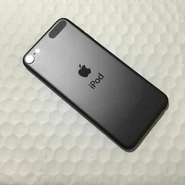 iPod touch(アイポッドタッチ)のiPod touch 第六世代128gb 中古品 スマホ/家電/カメラのオーディオ機器(ポータブルプレーヤー)の商品写真