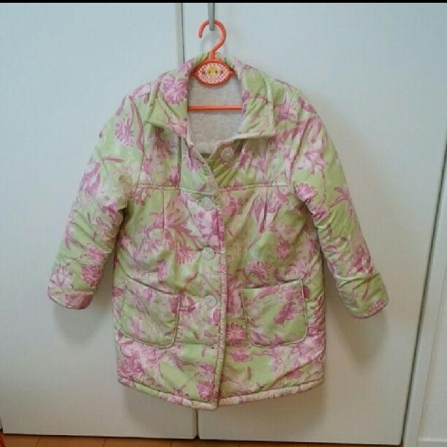 hakka kids(ハッカキッズ)のhakka kids　コート　110 キッズ/ベビー/マタニティのキッズ服女の子用(90cm~)(コート)の商品写真