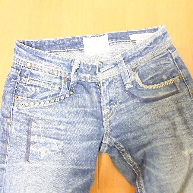 TAVERNITI SO JEANS(タヴァニティソージーンズ)のタバニティーソージーンズ24インチ レディースのパンツ(デニム/ジーンズ)の商品写真