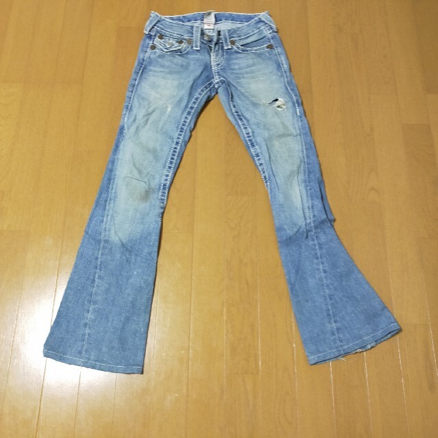 True Religion(トゥルーレリジョン)のトゥルーレリジョン　ジーンズ24インチ レディースのパンツ(デニム/ジーンズ)の商品写真