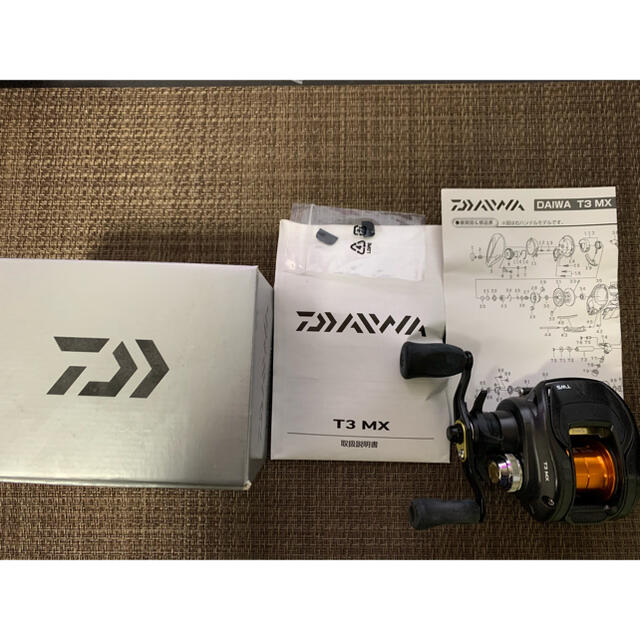 DAIWA(ダイワ)の【最終値下げ】daiwa T3 MX 1016HL SV SPOOL 1000 スポーツ/アウトドアのフィッシング(リール)の商品写真