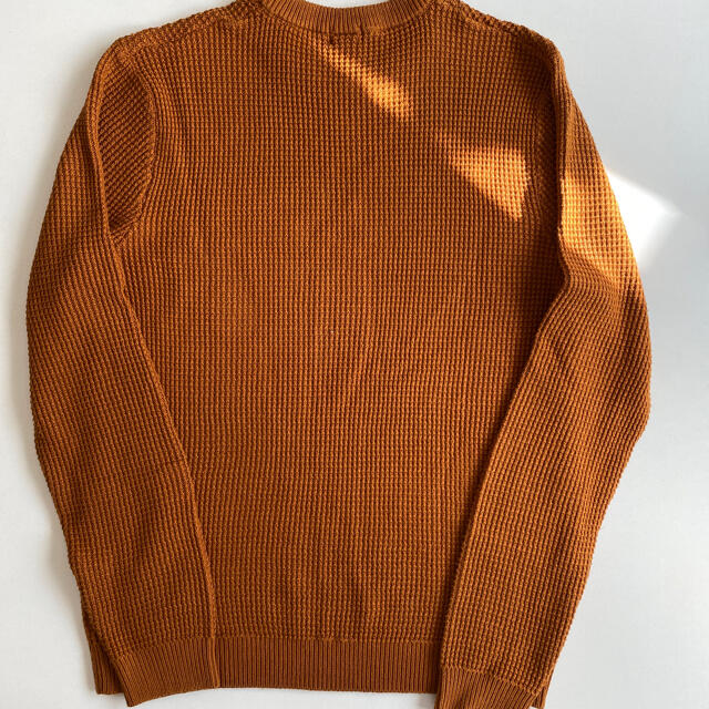 H&M(エイチアンドエム)のエイチアンドエムほぼ新品＊オレンジブラウンワッフルニット メンズのトップス(ニット/セーター)の商品写真