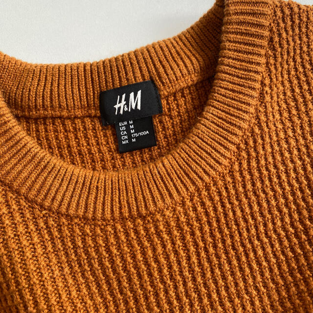 H&M(エイチアンドエム)のエイチアンドエムほぼ新品＊オレンジブラウンワッフルニット メンズのトップス(ニット/セーター)の商品写真