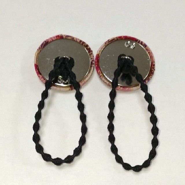 ハンドメイド ヘアゴム 2個 くるみボタン 和柄 の通販 by YOO's shop|ラクマ ハンドメイド ヘアゴム 2個 くるみボタン 和柄 の通販 by YOO's shop|ラクマ