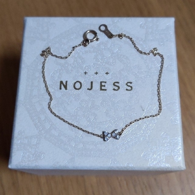 NOJESS(ノジェス)のNOJESS　ブレスレット　リボンモチーフ レディースのアクセサリー(ブレスレット/バングル)の商品写真