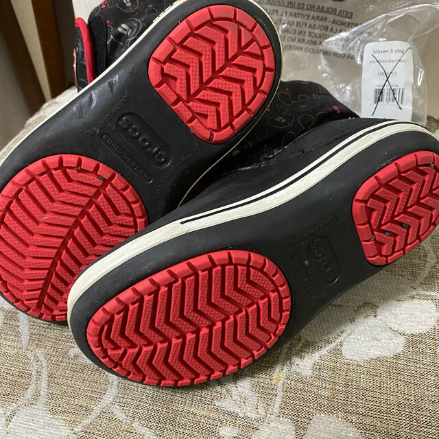 crocs(クロックス)のクロックス ブーツ キッズサイズ J2 20センチ　ディズニー柄ミッキー キッズ/ベビー/マタニティのキッズ靴/シューズ(15cm~)(ブーツ)の商品写真