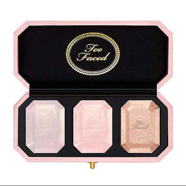 Too Faced(トゥフェイス)のtoo faced ダイヤモンドハイライター トリオ コスメ/美容のベースメイク/化粧品(フェイスカラー)の商品写真