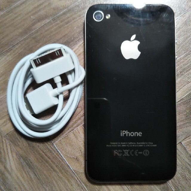 iPhone(アイフォーン)のiPhone4 　16GB　BLACK スマホ/家電/カメラのスマートフォン/携帯電話(スマートフォン本体)の商品写真