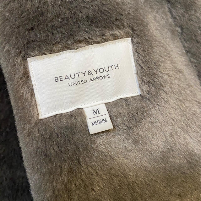 BEAUTY&YOUTH UNITED ARROWS(ビューティアンドユースユナイテッドアローズ)のBeauty&youth  ユナイテッドアローズ  ムートンボアコート レディースのジャケット/アウター(ムートンコート)の商品写真