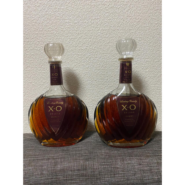 サントリー(サントリー)の専用【値下げ】Suntory Brandy X.O DELUXE 2本セット 食品/飲料/酒の酒(ブランデー)の商品写真