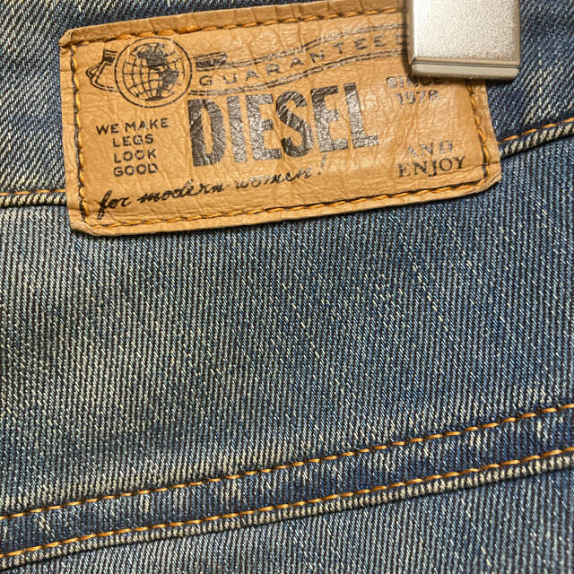 DIESEL(ディーゼル)のディーゼル ボーイフレンド ジーンズ DIESEL FAYZA サイズ23 レディースのパンツ(デニム/ジーンズ)の商品写真