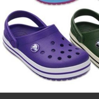 クロックス(crocs)のcrocs サンダル 紫 12(サンダル)