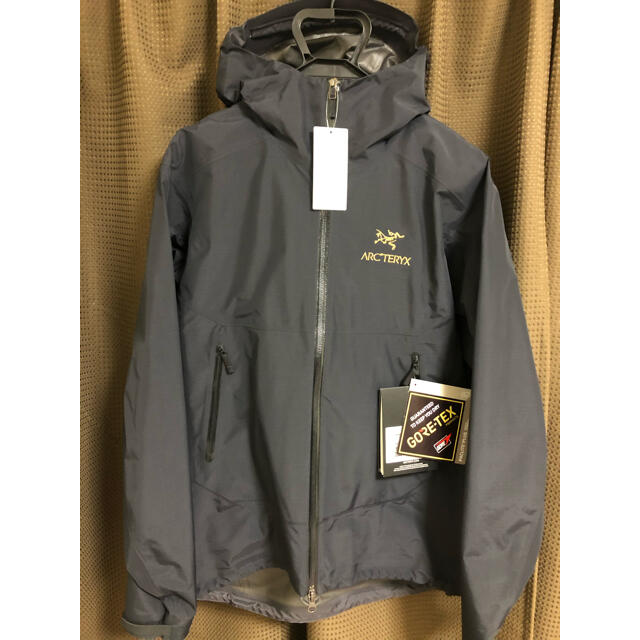 ARC'TERYX(アークテリクス)のARC'TERYX×BEAMS ゼータSL　アークテリクス　24kブラック メンズのジャケット/アウター(マウンテンパーカー)の商品写真