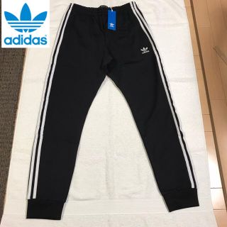 アディダス(adidas)の【新品】アディダスオリジナルス　トラックパンツ　サイズL  ジャージ　ブラック(その他)