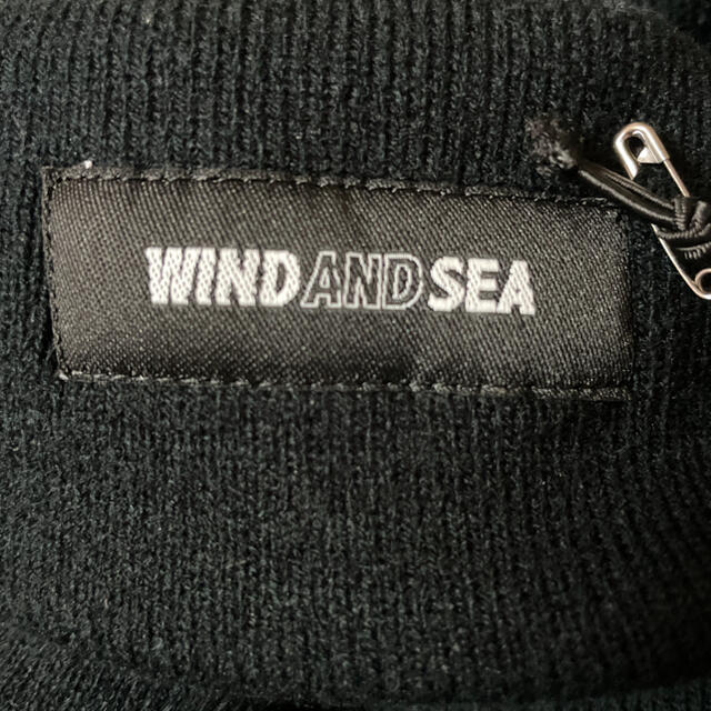 SEA(シー)のWIND AND SEA ウィンダンシー ニット帽 ニットキャップ ビーニー 黒 メンズの帽子(ニット帽/ビーニー)の商品写真