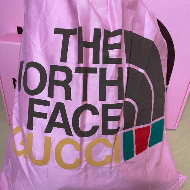 Gucci(グッチ)のcoco様【即日発送】Gucci North Faceコラボ バックパック メンズのバッグ(バッグパック/リュック)の商品写真