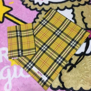 ロニィ(RONI)の処分品🌸新品🌸RONI🌸巾着、ティッシュ入れセット🌸イエロー(その他)