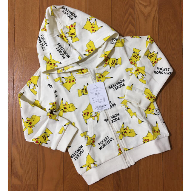 ポケモン 新品 21 福袋 タグ付き ポケモン ピカチュウ 90 長袖 パーカー の通販 By ワタ S Shop ポケモンならラクマ ポケモン 新品 21 福袋 タグ付き ポケモン ピカチュウ 90 長袖 パーカー の通販 By ワタ S Shop ポケモンならラクマ