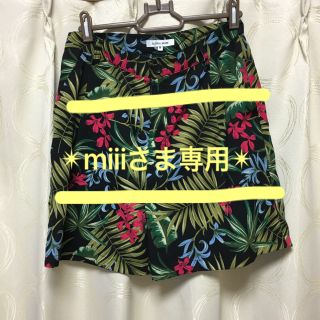 グローバルワーク(GLOBAL WORK)の✴︎専用✴︎ ボタニカル柄 ハーフパンツ(ハーフパンツ)