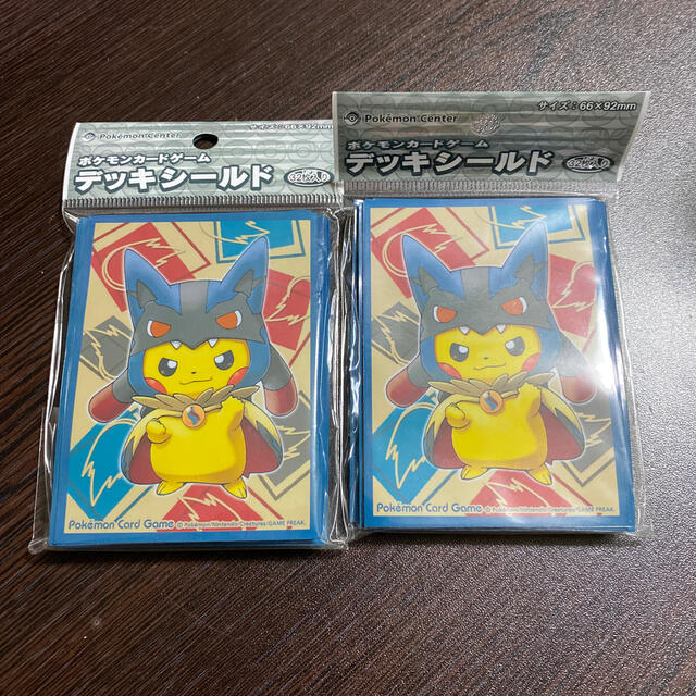 濃いピンク系統 未使用品‼️ メガルカリオのポンチョを着たピカチュウ