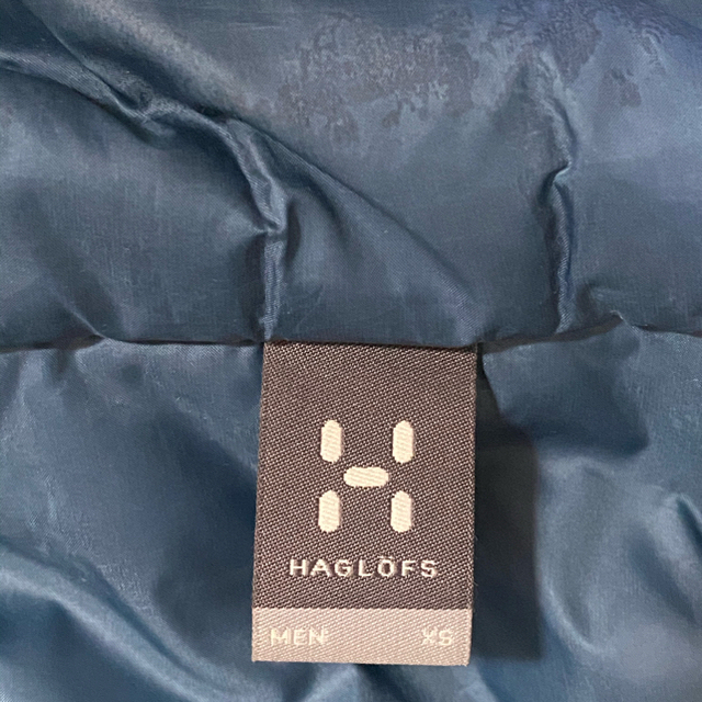 Haglofs(ホグロフス)のHAGLOFS ホグロフス Barrier III バリア 3 ブルー XS  メンズのジャケット/アウター(ナイロンジャケット)の商品写真