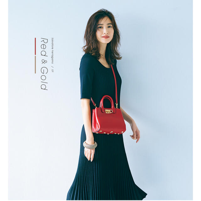 2022最新のスタイル Salvatore Ferragamo ゆん フェラガモ2wayバッグ
