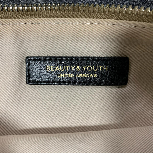 BEAUTY&YOUTH UNITED ARROWS 革　レザー クラッチバッグ