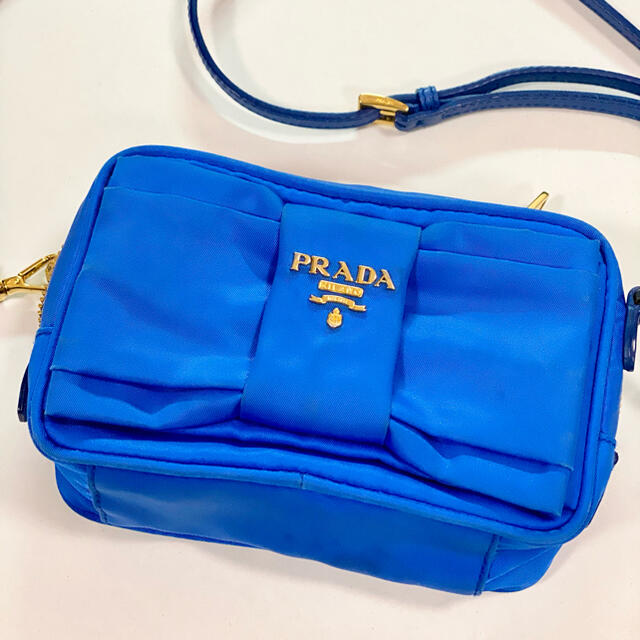 PRADA ミニバック