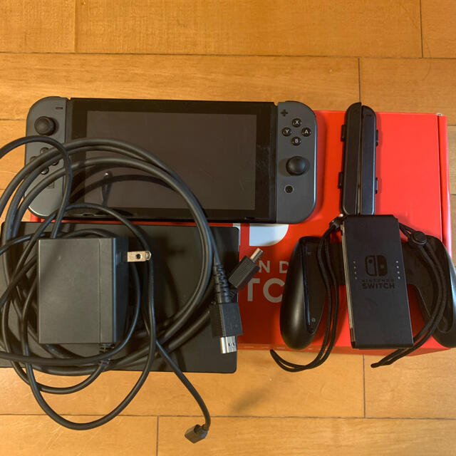 switch 本体　初代