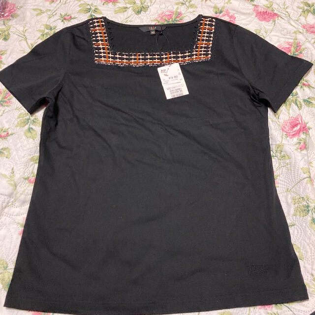 DAKS(ダックス)の【新品・タグ付き】DAKS London 定価19950円　Tシャツ カットソー レディースのトップス(Tシャツ(半袖/袖なし))の商品写真