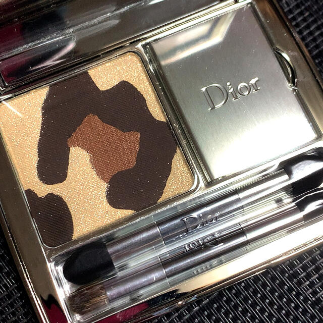 ディオール　Dior アイシャドー　レオパード