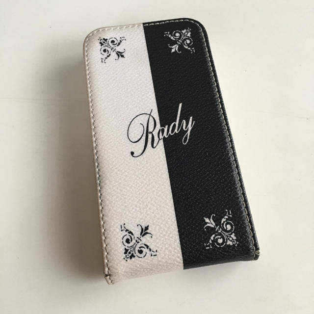 Rady(レディー)のRady♡iPhoneケース スマホ/家電/カメラのスマホアクセサリー(モバイルケース/カバー)の商品写真