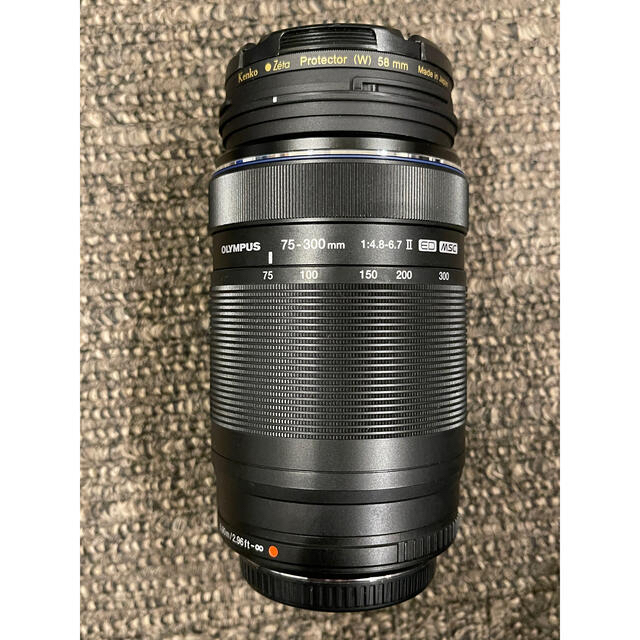 OLYMPUS(オリンパス)のM.ZUIKO DIGITAL ED 75-300mm F4.8-6.7 II スマホ/家電/カメラのカメラ(レンズ(ズーム))の商品写真