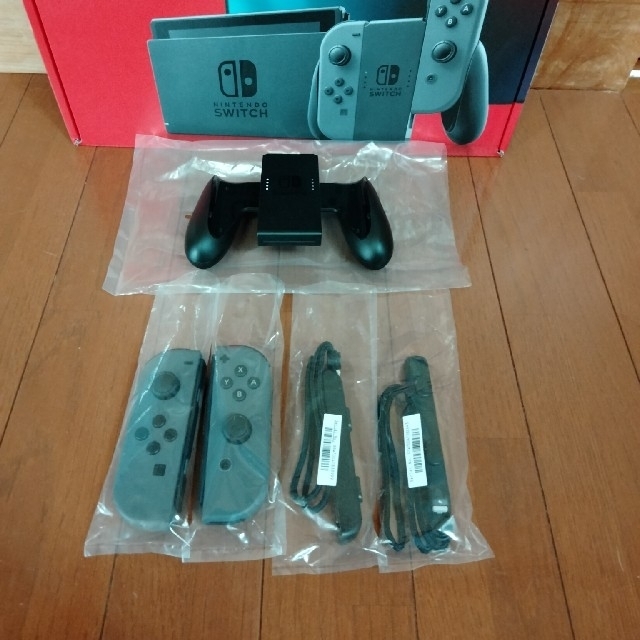 Switchジョイコン 任天堂純正品  ジョイコン　グレー左右セットエンタメ/ホビー