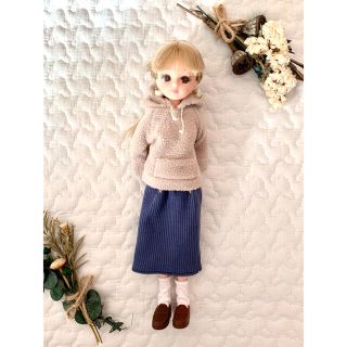 *リカちゃん服*フリースパーカー&ロングタイトスカート2点セット *リカちゃん服*フリースパーカー&ロングタイトスカート2点セット
